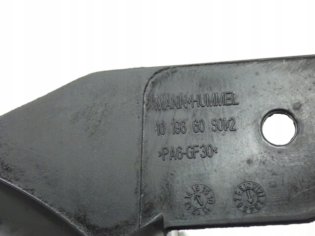 Коллектор впускной  оригинал 55584978 opel astra iv j 1.4i b14xer 15r в Украине