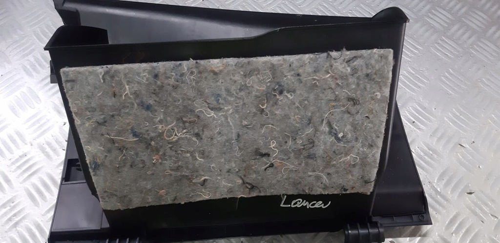 фото №5, Бардачок панели пассажира mitsubishi lancer viii x