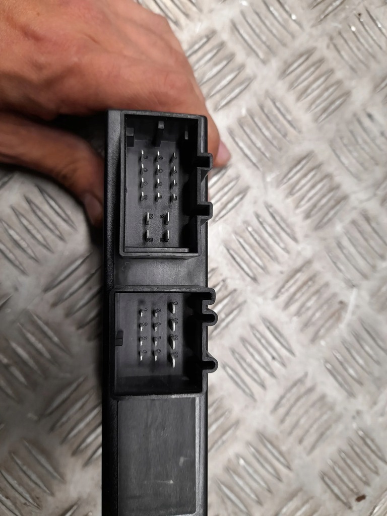 фото №5, Audi q7 4l 4e0907383j задній блоки управління