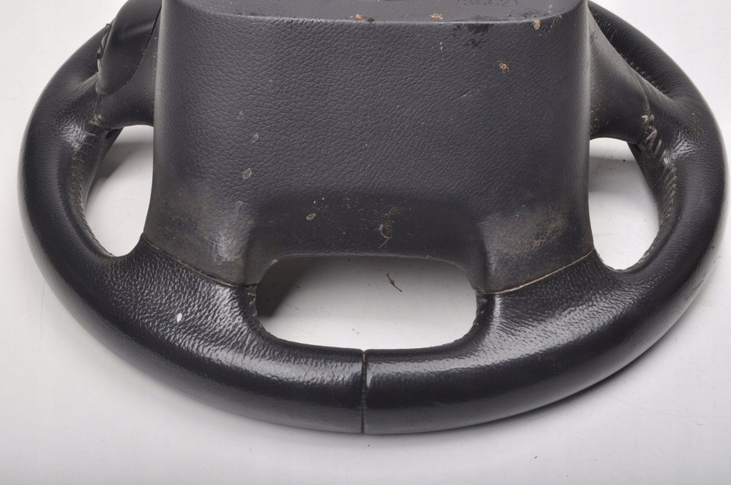 фото №9, Volvo xc70 i воздуховод кожаный 30741506 navi pod навигация