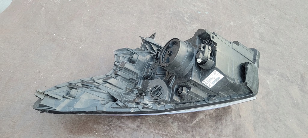 фото №7, Renault trafic iii лампа передняя правая фара правый