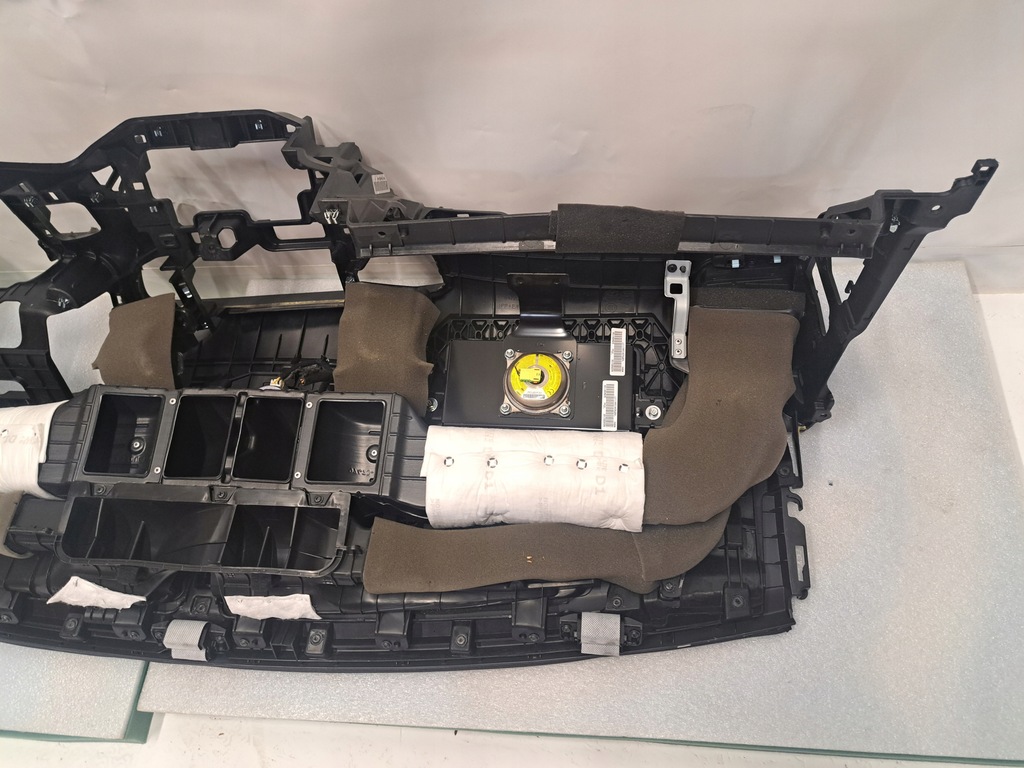 фото №8, Hyundai ioniq приборная панель приборная консоль приборная панель