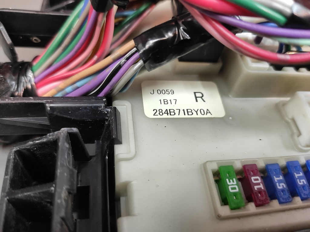 фото №10, Infiniti fx30d 3.0d fx35 qx70 модуль коробка предохранителей bsi 284b71by0a