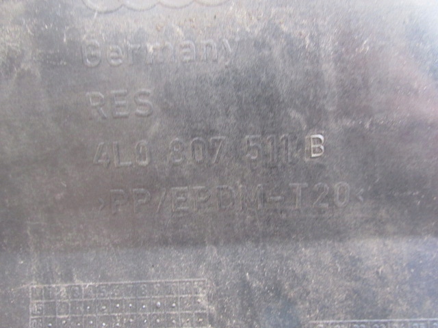 Audi q7 4l 2007r s-line бампер задні задній lak. lz5b комплектний  pdc під  фаркоп Зі Шроту