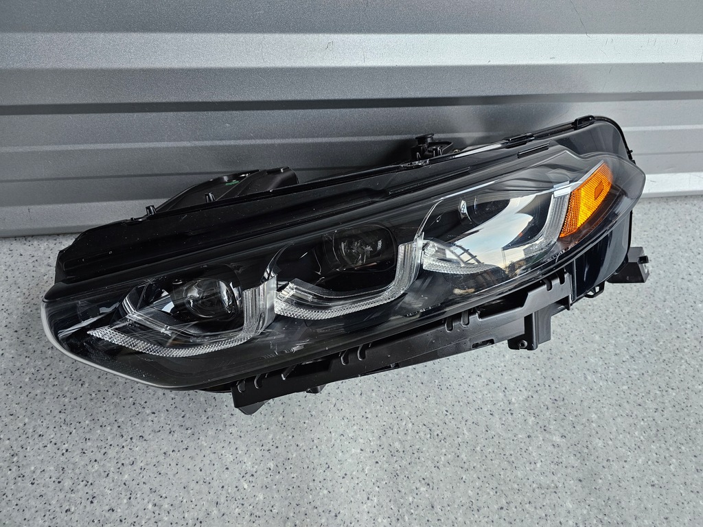 фото №1, Alfa romeo tonale full led левый usa idealny