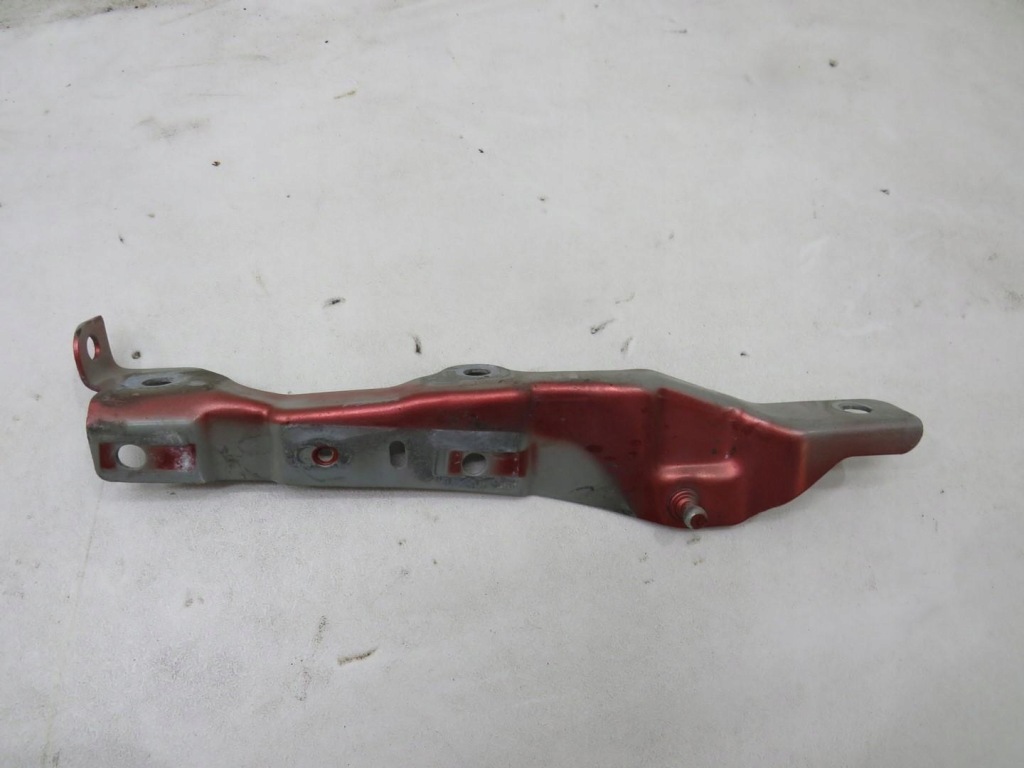 фото №4, Кронштейн крыла правый перед clio iv