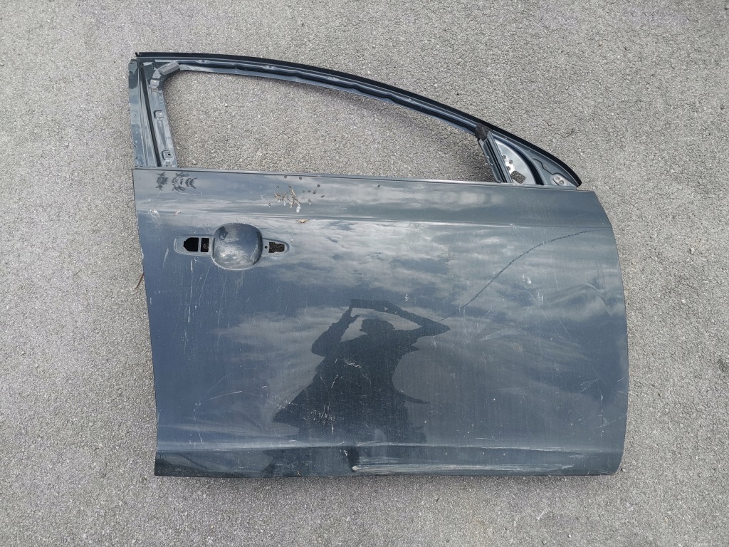 фото №1, Volvo v40 v 40 двері праве перед передні