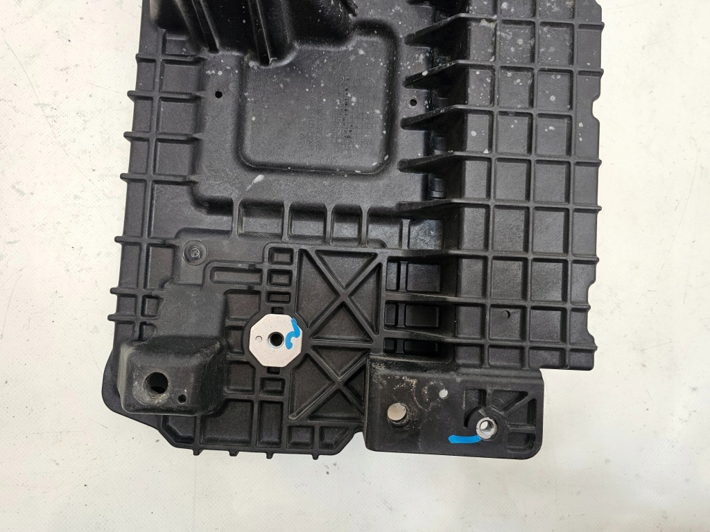 Купить Hyundai tucson iv 21- основание аккумулятор 37150-cw000 америка