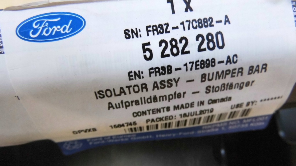 Абсорбер бампера передній mustang 2015-2017 Оригінал