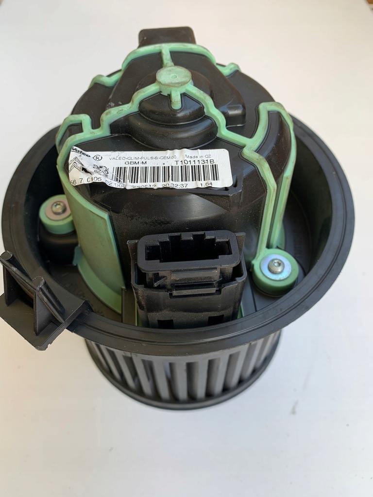 фото №5, Вентилятор вентилятор c4 peugeot 308 t1011131b