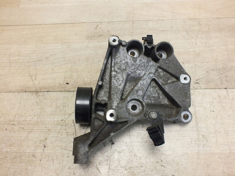 фото №1, Lancia delta iii 1.6 mjet кронштейн ролик кронштейн