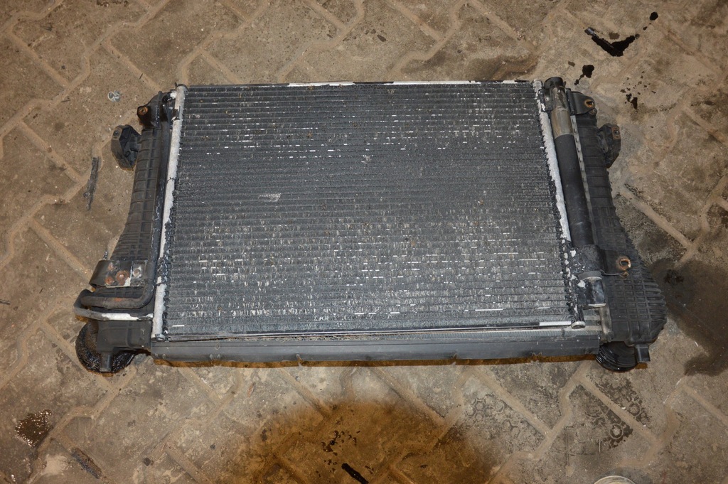 фото №1, Audi a3 8p tdi радіатор інтеркулер 1k0145803a