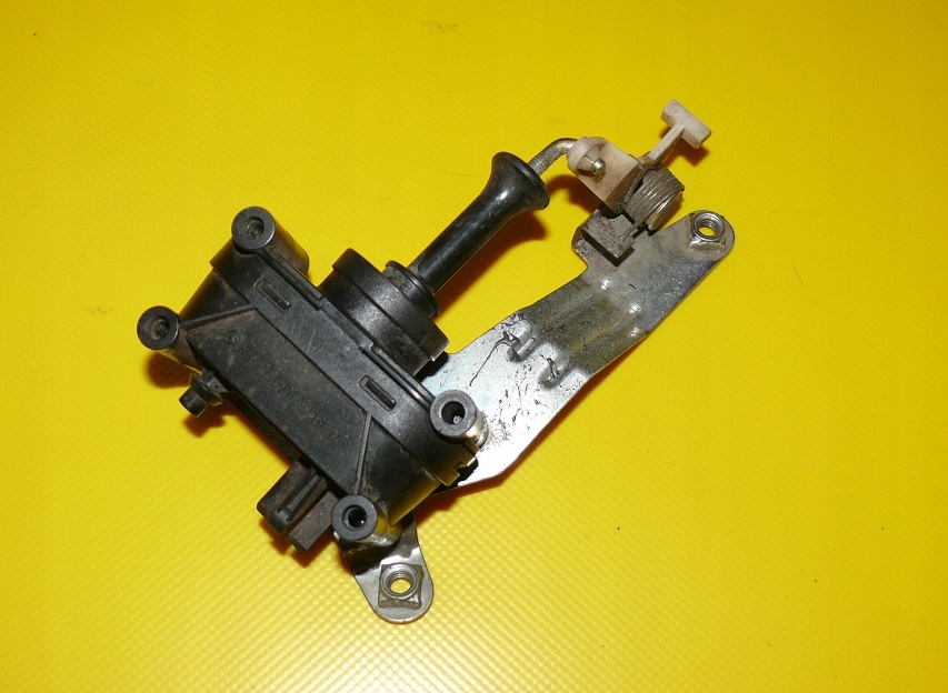 фото №1, Привод крышки багажника mercedes w140 s-klasa lift 96-98