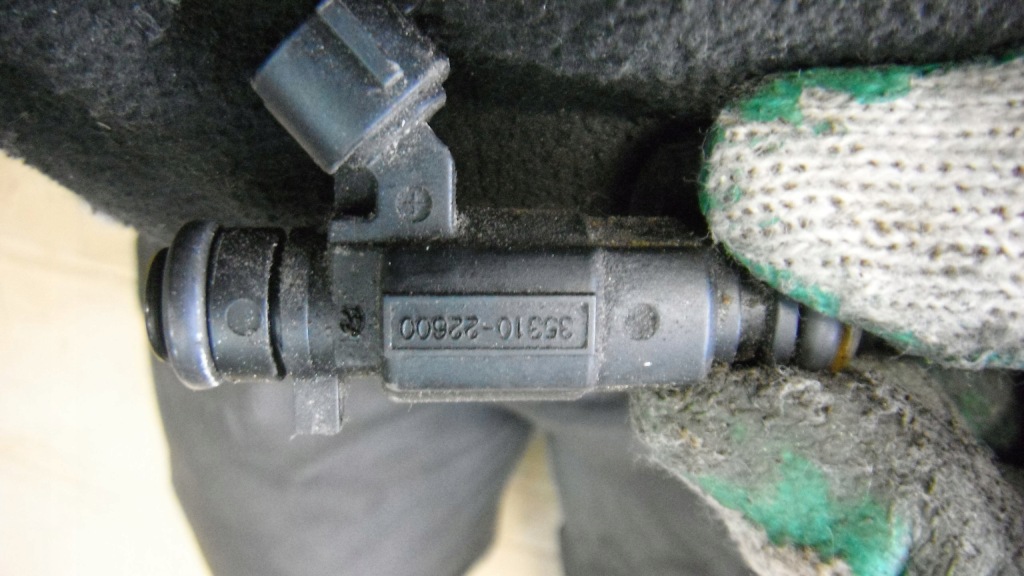 фото №2, Getz atos cerato accent форсунка 35310-22600