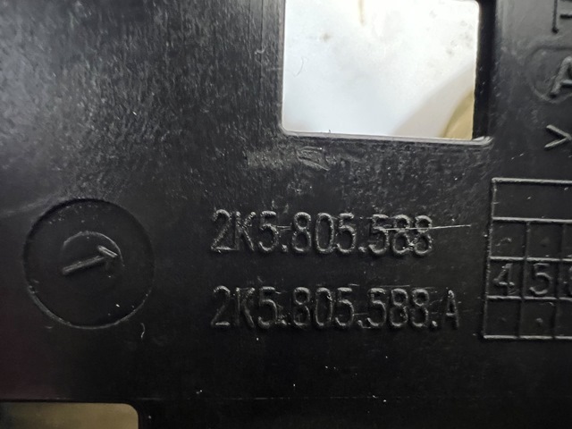 фото №7, Vw caddy 2k5805588 pas передний усилитель