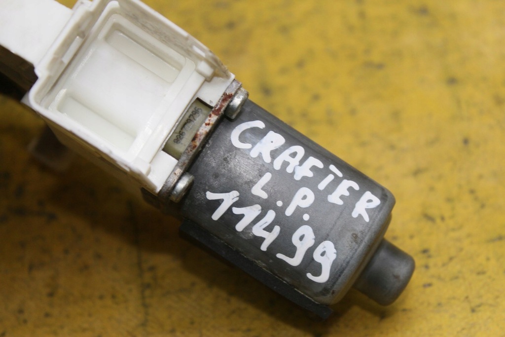 фото №7, Моторчик стекло левый перед vw crafter a0068205442