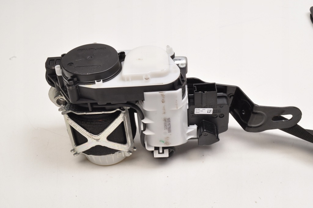 фото №10, Mercedes w213 pas безпеки правий перед передній a2138605600