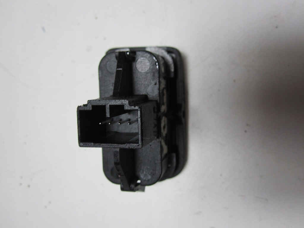 фото №4, Кнопка блокування двері volvo v50 s40 c30