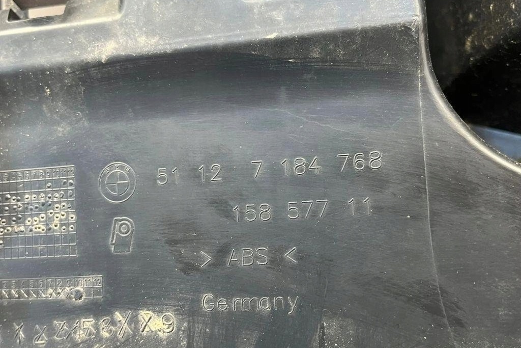 фото №7, Правый направляющая заднего бампера bmw 5 touring f11 15857711 3.0l дизель 2014