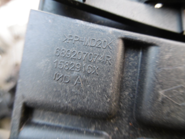 фото №3, Захист консолі pod кермо renault megane iv