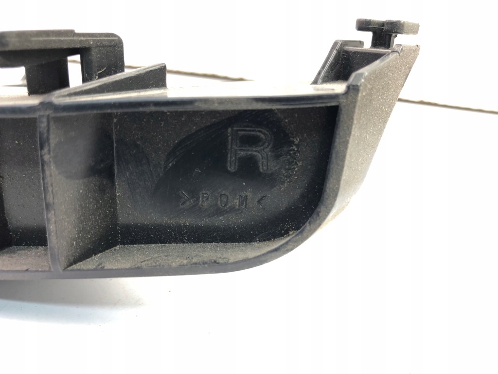 фото №7, Lexus ct напрямна кронштейн бампера правий задня 52562-76010