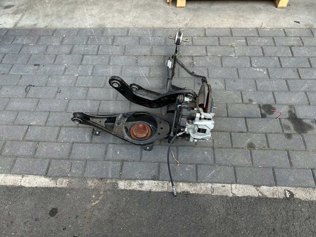 фото №1, Ford focus mk4 поворотний кулак підвіска задні праве