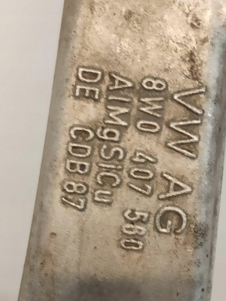 фото №8, Audi a4 b9 a5 8w поворотный кулак правый перед 8w0407242f