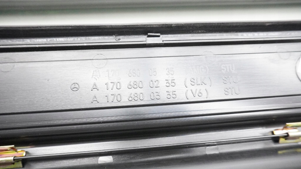 фото №5, Chrysler crossfire молдинг декоративная порог a1706800235 комплект