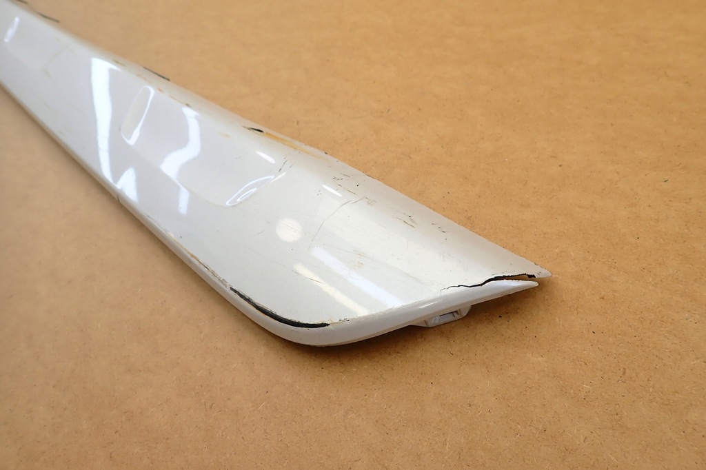 фото №10, Toyota corolla cross 21- накладка спойлер бампера перед 5211116090 оригинальный номер