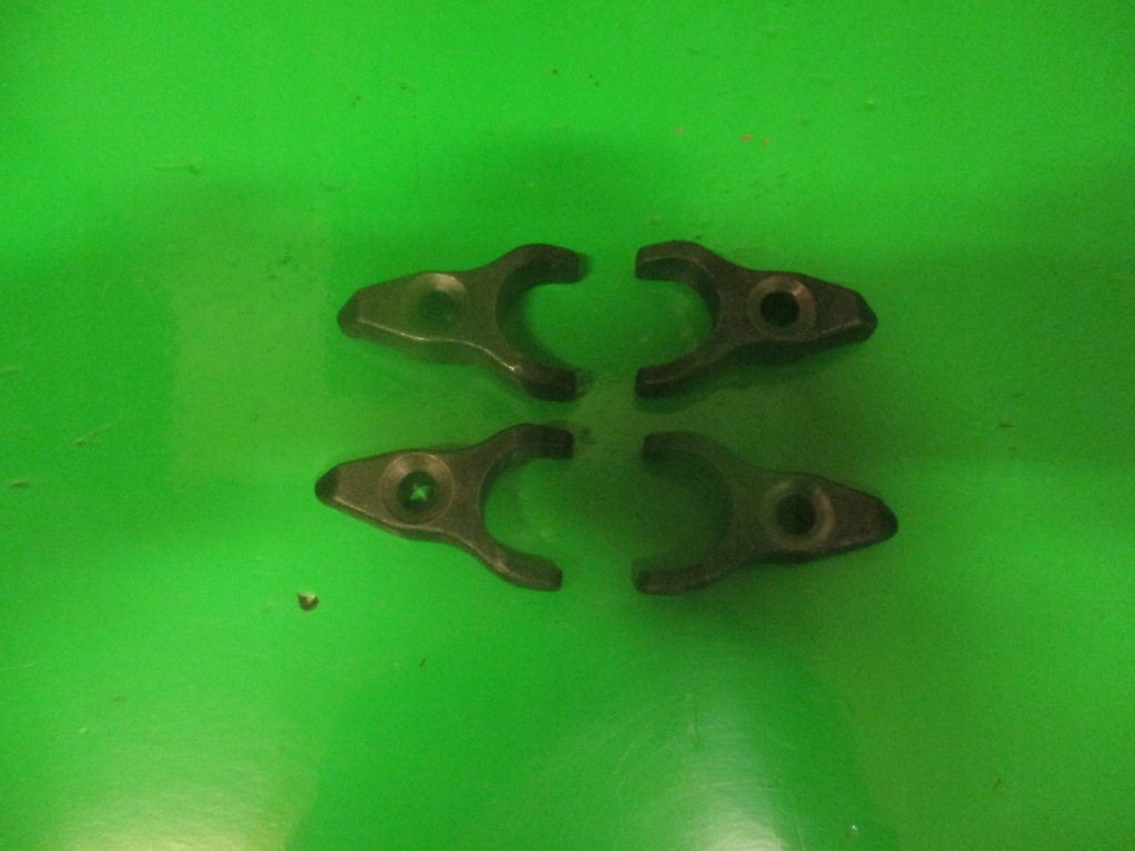 фото №1, Підніжка кронштейн вприску 2.0d4d toyota avensis t25