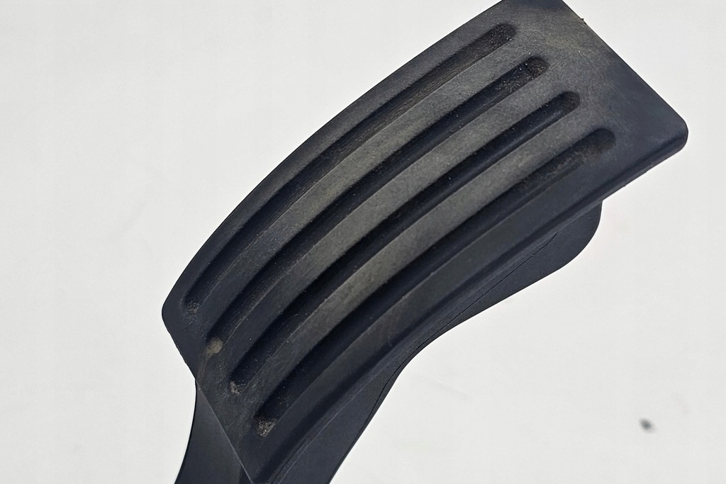 фото №8, Педаль газа mazda 3 bk 4m519f836 1.6l дизель 80kw 2006