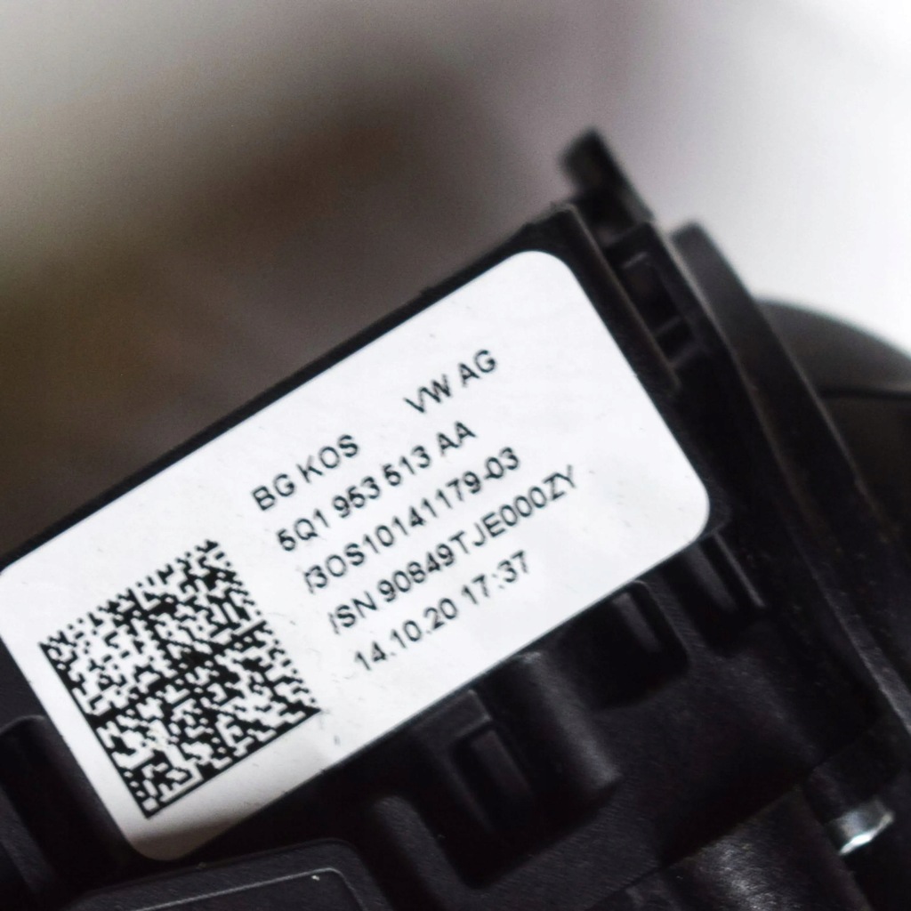 фото №12, Volkswagen golf viii 2021 рычаг / переключатель поворотники