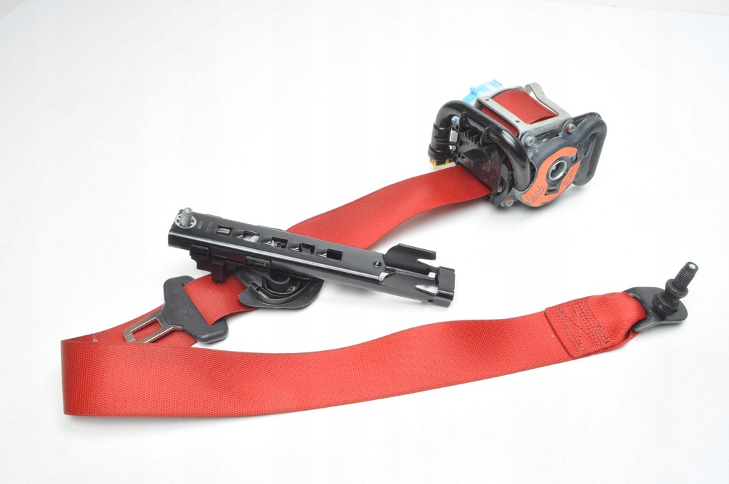 фото №1, Mercedes gla x156 amg pas безопасности левый перед 307494599l60