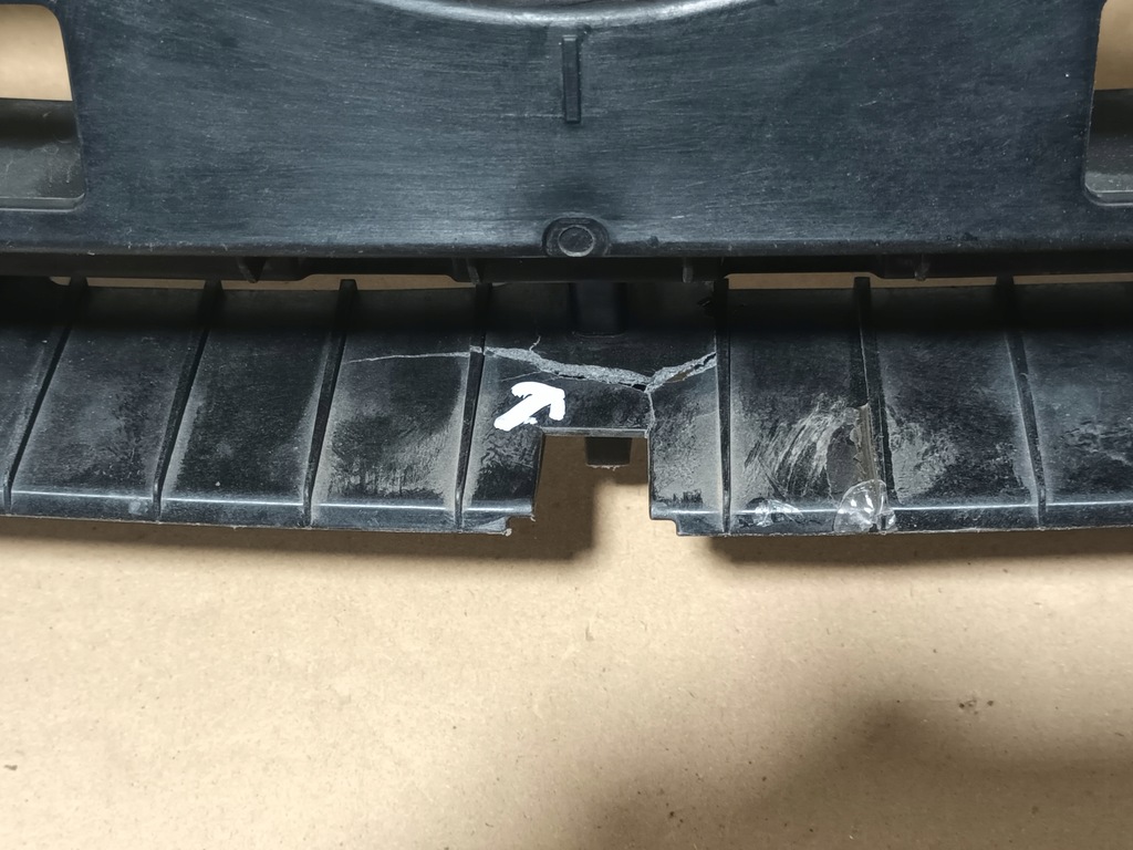 фото №7, Решётка радиатора vw transporter t7 решётка радиатора 7t0 2021 -