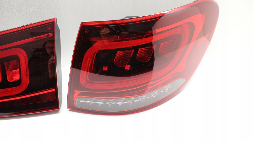 фото №13, Mercedes glc w253 x253 lift - лампа задня права led 2019+