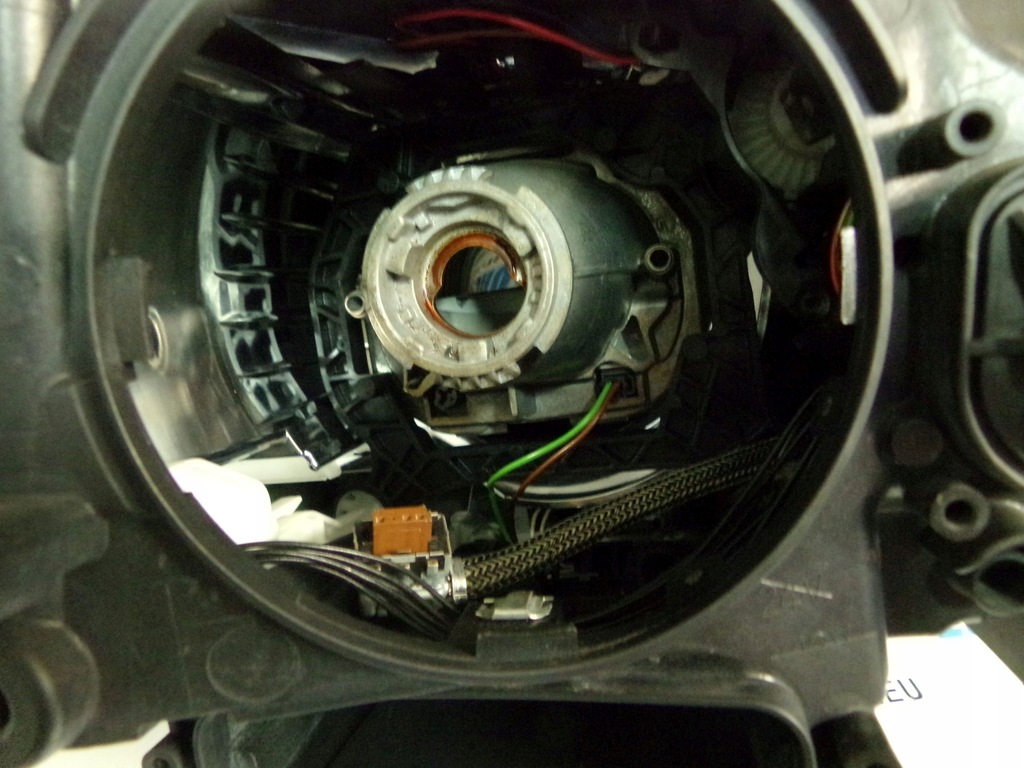 фото №13, Bmw f10 f11 левая лампа фара ксенон 7203245