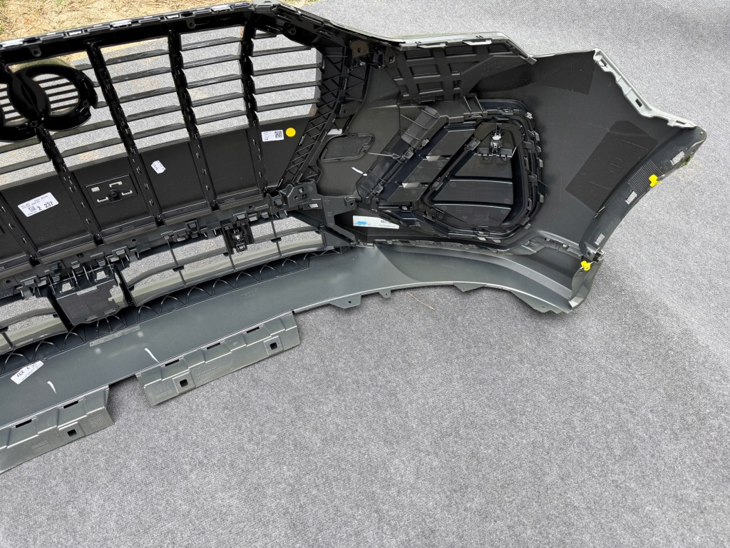 Купить Audi q3 83a бампер передний оригинальный kompletny 4 pdc новый