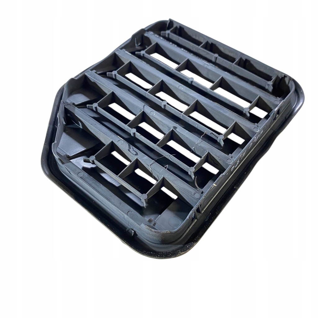 фото №6, Ford edge ii 2020 левая сторона решётка вентиляционная pod бампером задним