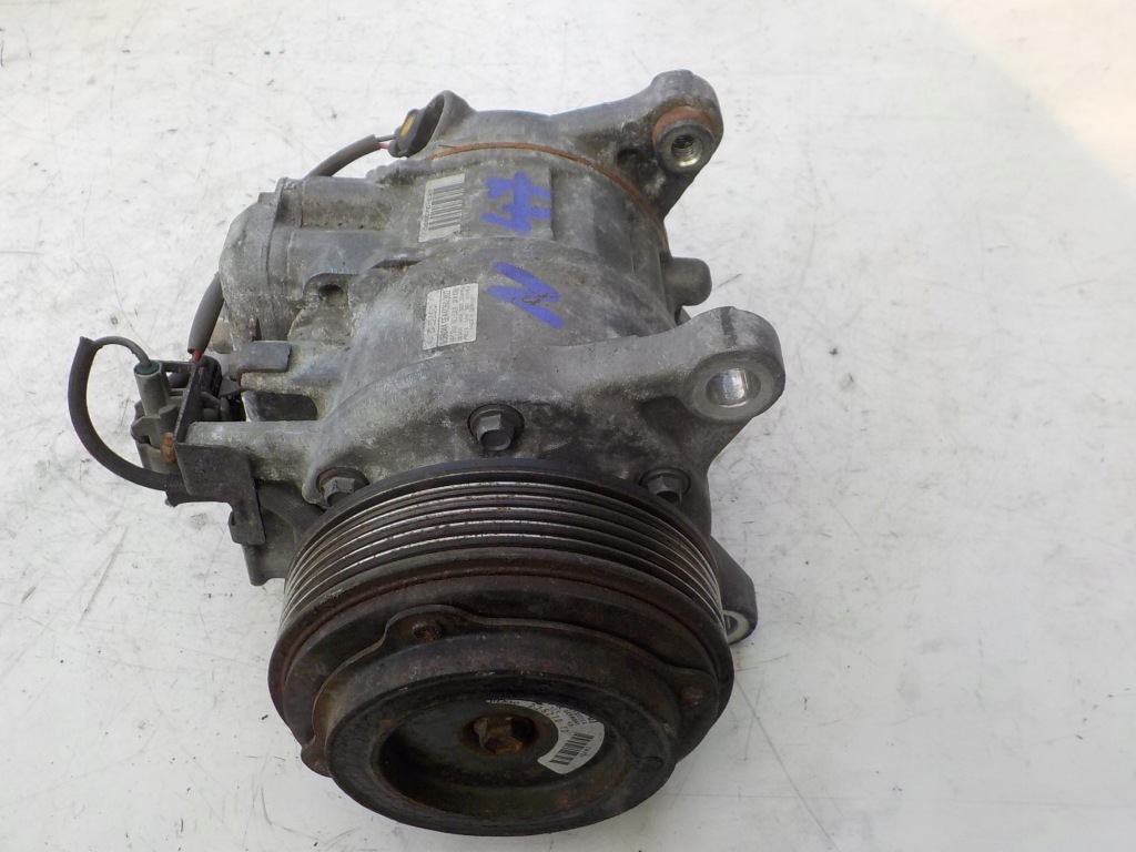 Bmw f10 e90 2.0d компрессор кондиционера 447260-3822 Цена