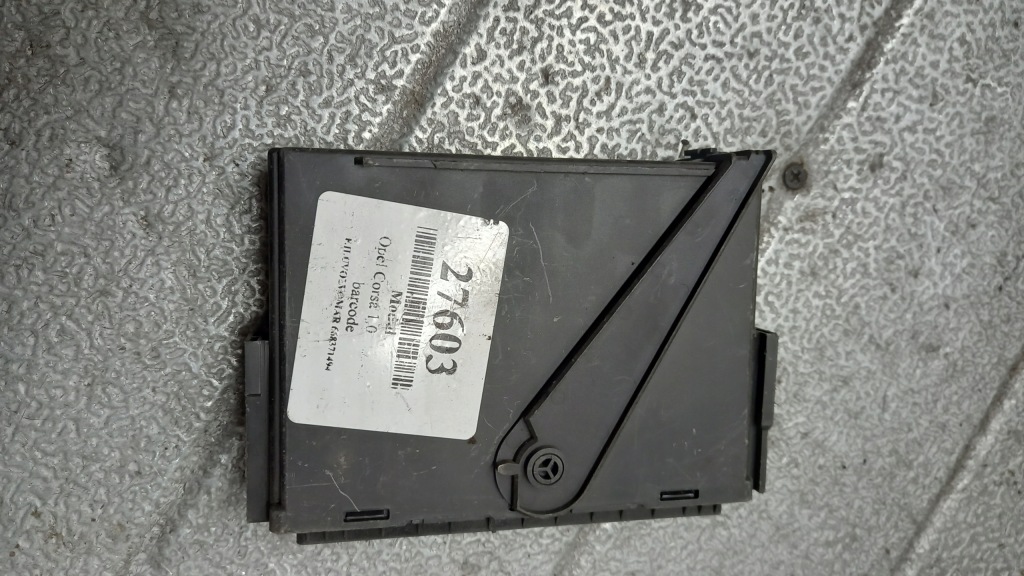 Купити Модуль комфорту opel corsa 09115097