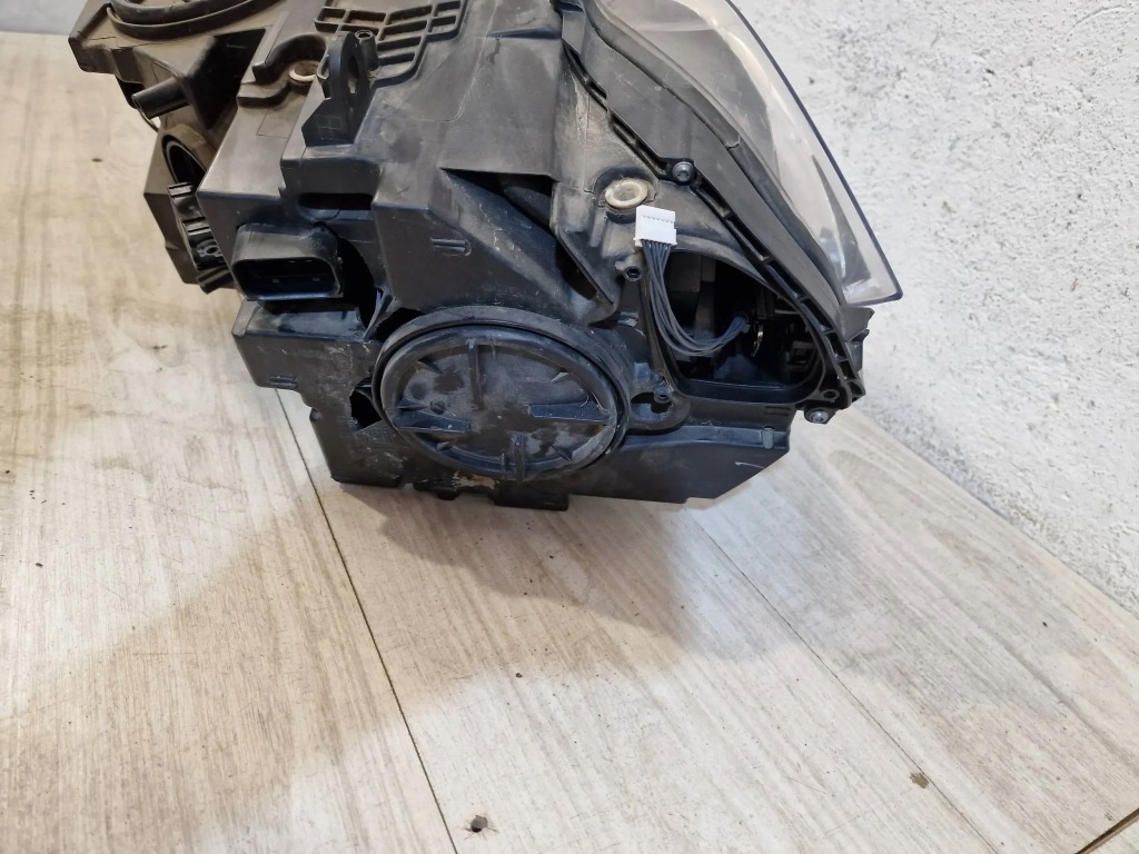 Bmw x5 f15 x6 f16 f85 f86 x5m x6m full led адаптивный фара правый  европа Недорого