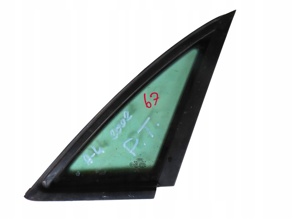 Купити Скло кузовна задня права audi a4 b6 седан 2000-2004 рік 2002 рік