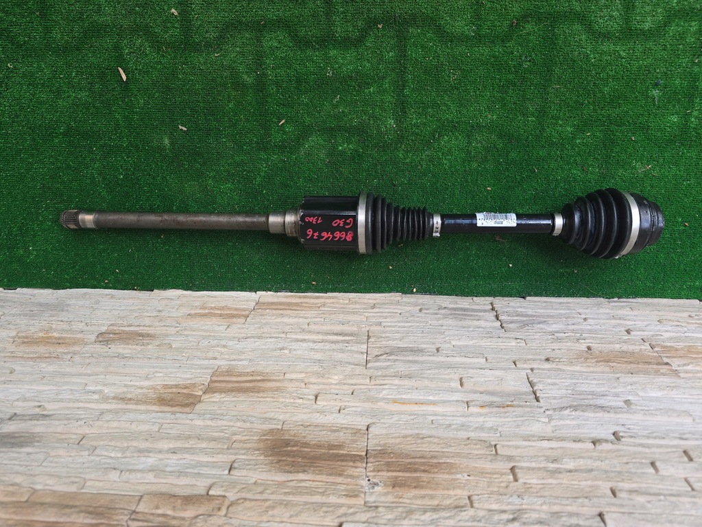 фото №1, Приводной вал bmw 5 g30 8664676