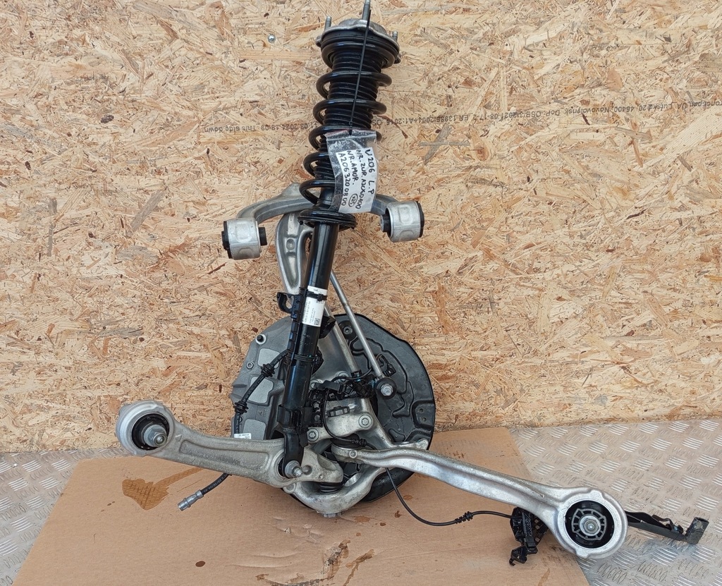 фото №11, Mercedes w206 поворотный кулак амортизатор левый перед r2060100 a2063200800