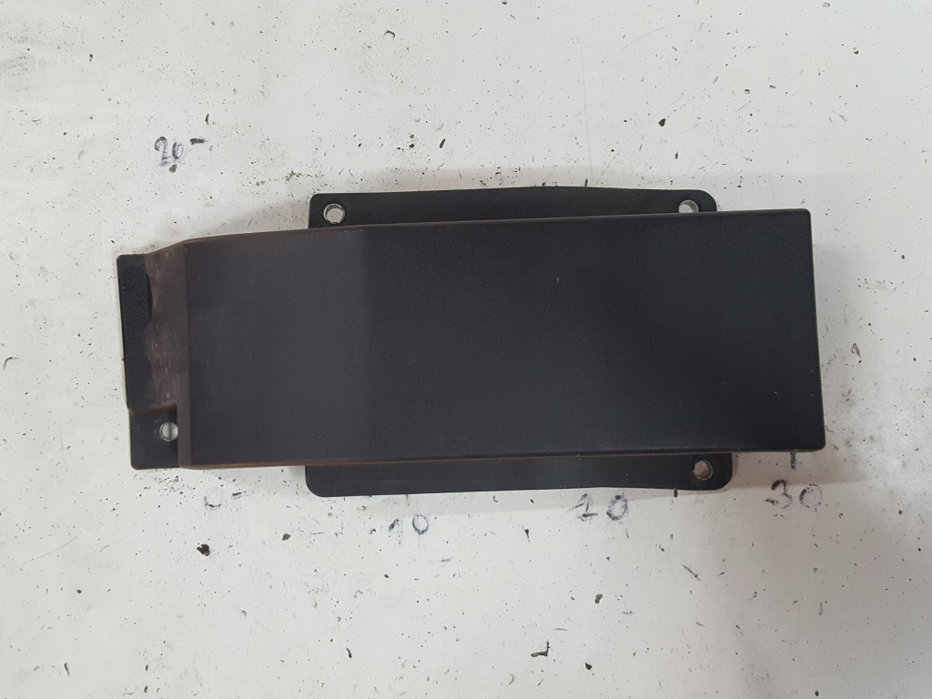 фото №1, Iveco daily 6 vi 14r- молдинг накладка левая перед