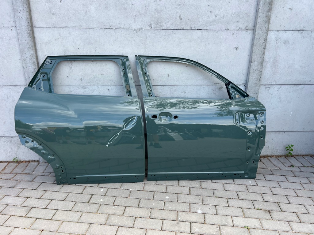 фото №1, Дверь dacia duster iii 3 2023 2024 2025 передние правое перед правый