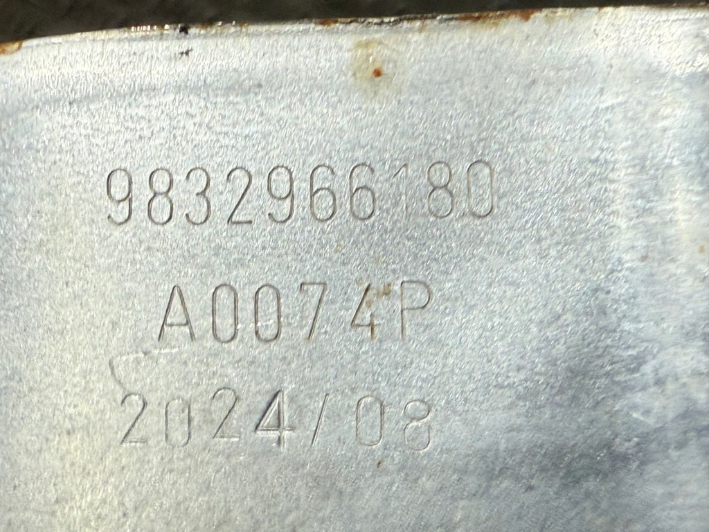 Peugeot 208 ii lift 24r opel corsa f 1.2 thp hn05 каталізатор 9848220380 Доставка