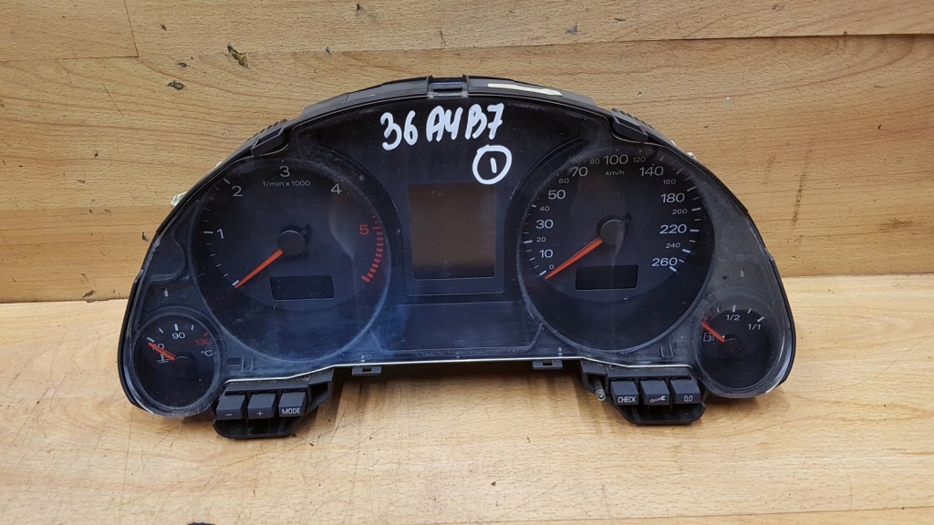 фото №1, Счетчик приборы audi a4 b7 2.0 tdi