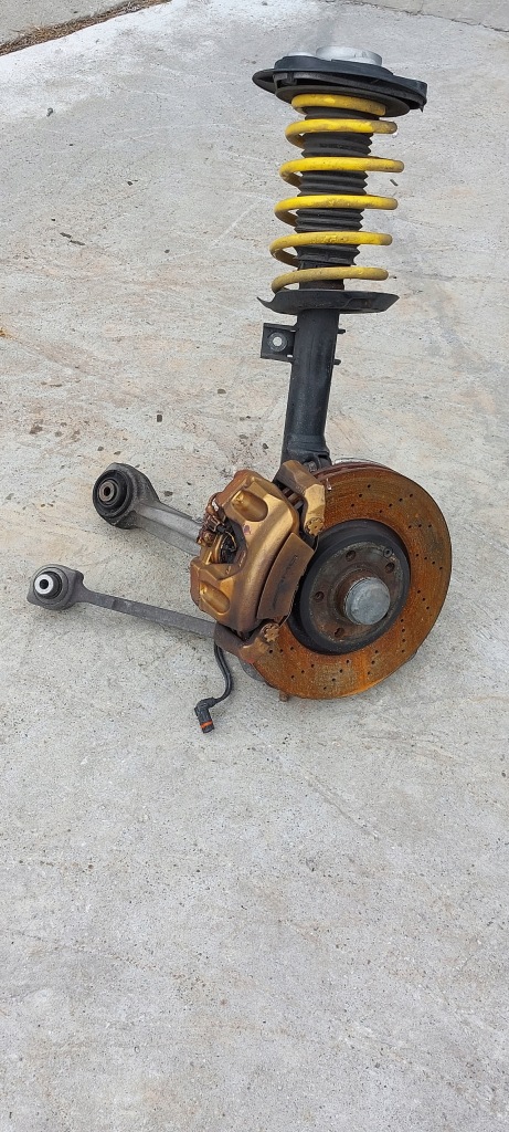 Купить Mercedes cls w218 амортизатор поворотный кулак правый  перед