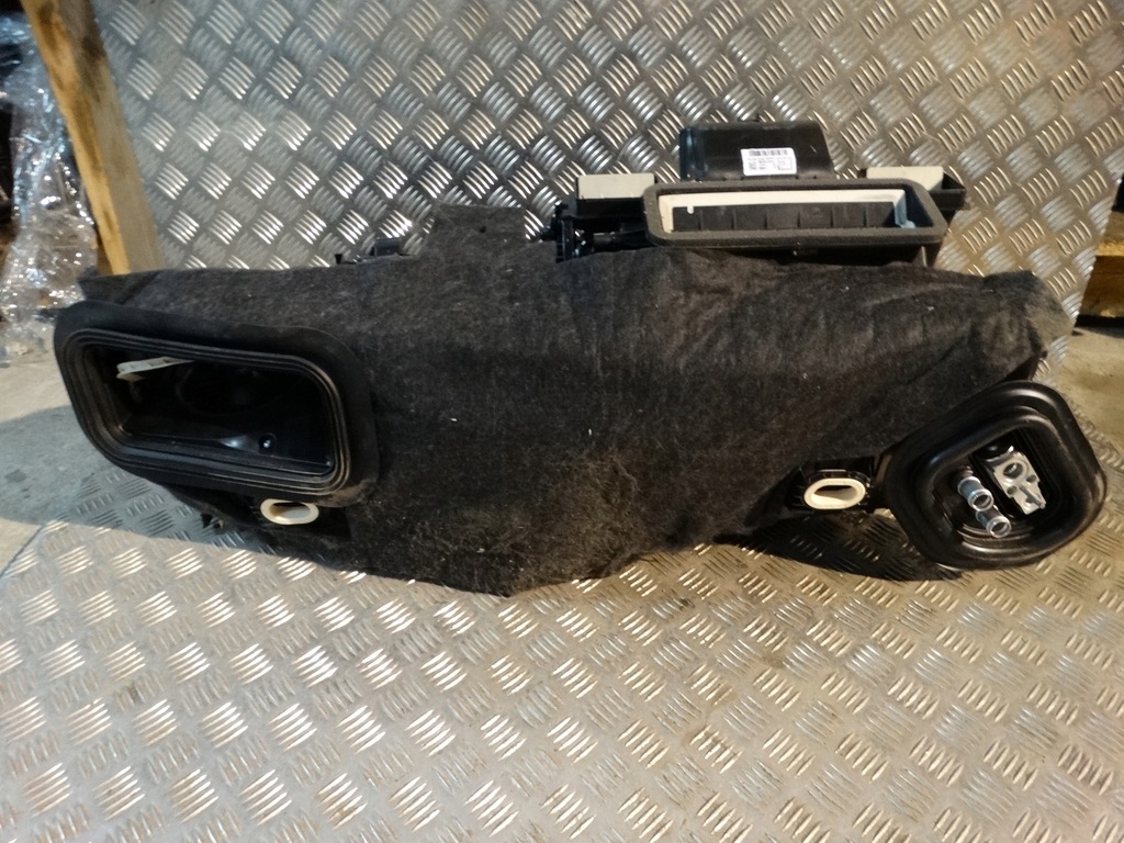 фото №9, Idealna kpl. обігрівач mercedes w213 lift 1